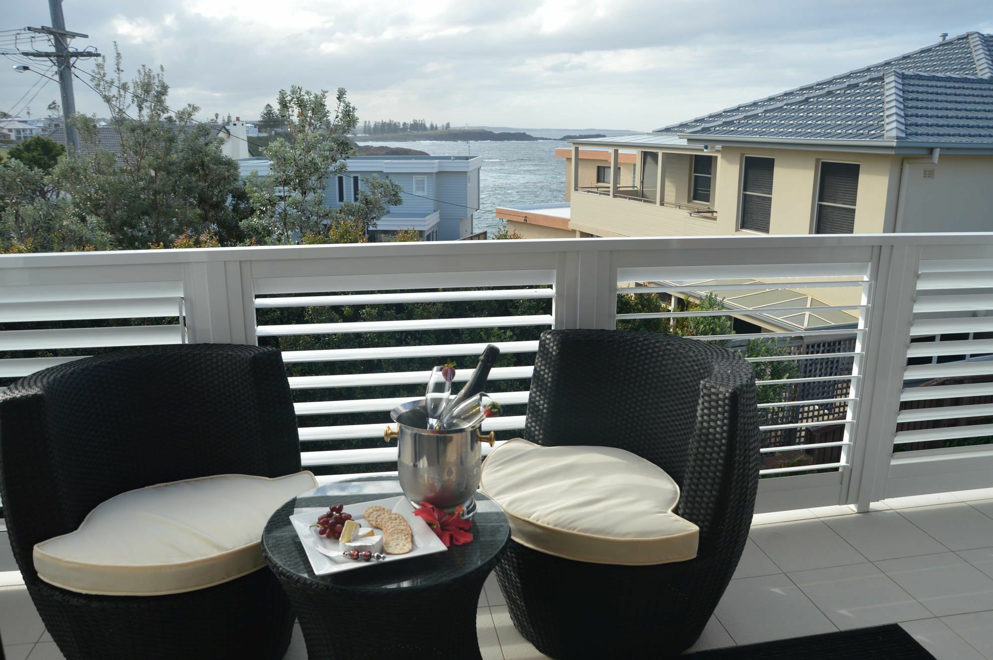 Shutters By The Sea Kiama-Sea Views-Waterfront-Private On Coastal Walk Extérieur photo